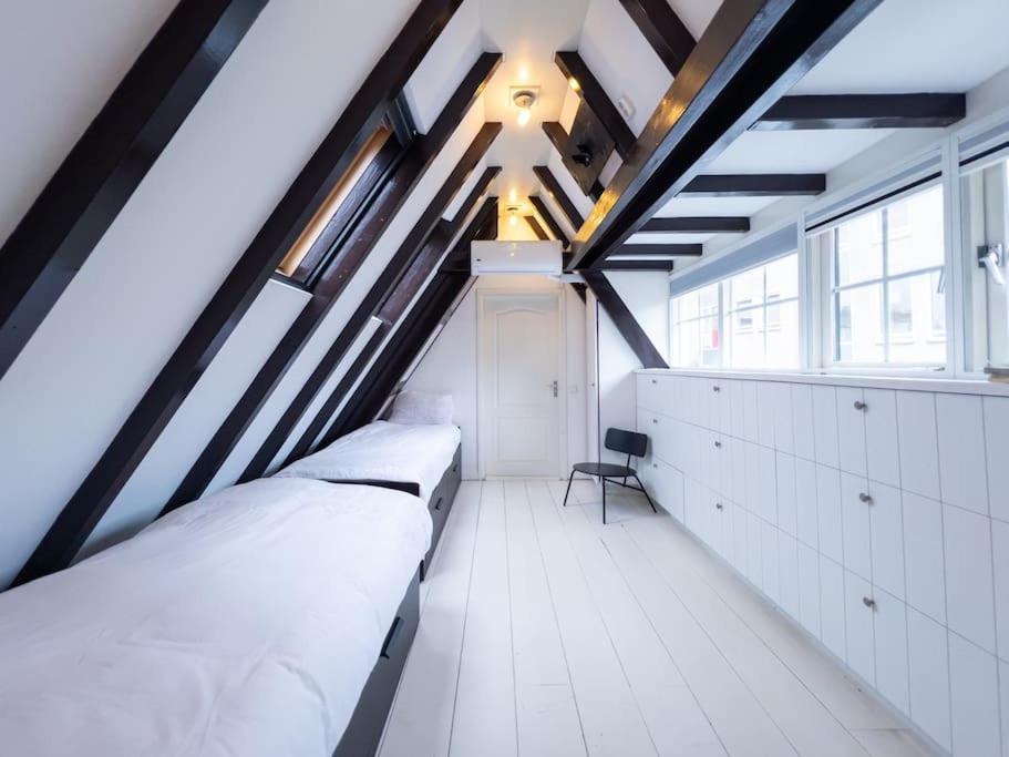 Fisherman'S Cottage - Surf Retreat Wijk aan Zee ภายนอก รูปภาพ