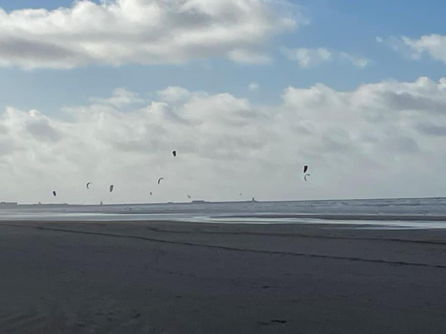 Fisherman'S Cottage - Surf Retreat Wijk aan Zee ภายนอก รูปภาพ