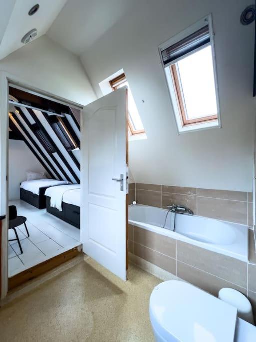 Fisherman'S Cottage - Surf Retreat Wijk aan Zee ภายนอก รูปภาพ