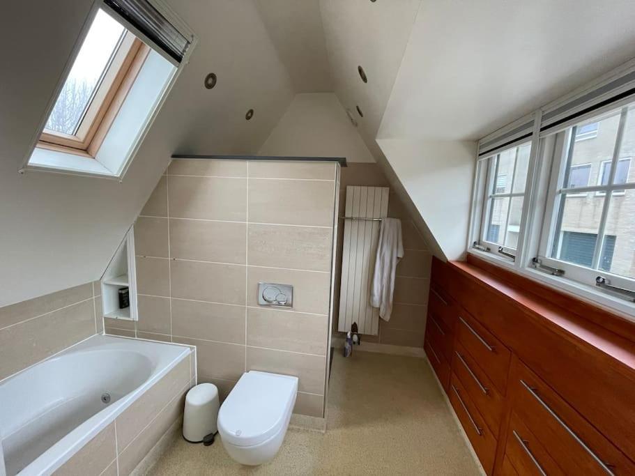 Fisherman'S Cottage - Surf Retreat Wijk aan Zee ภายนอก รูปภาพ